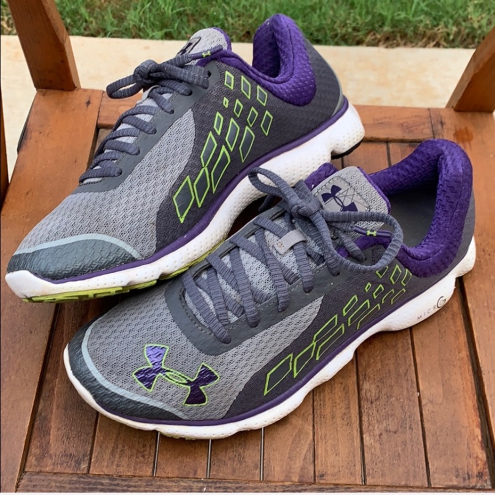Under Armour running sneaker tennis shoe 8